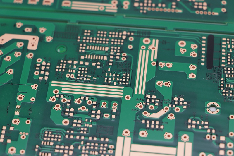 Толық PCB өндіру процесі және оған қатысты ақпарат